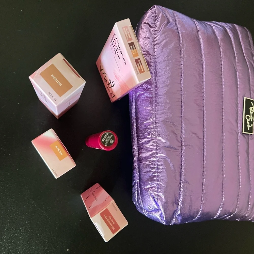 Mally Beauty MEDIUM TONE bundle with Blush Crush cosmetic bag 6 Pcs
